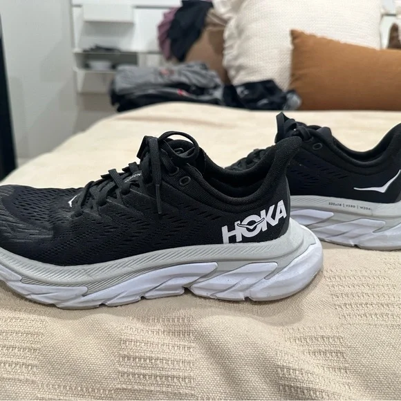 Hoka Black Clifton Edge Sneakers - Picture 2 of 7
